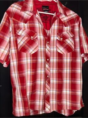 Men's Red Plaid Short-Sleeve Button-Down Shirt
